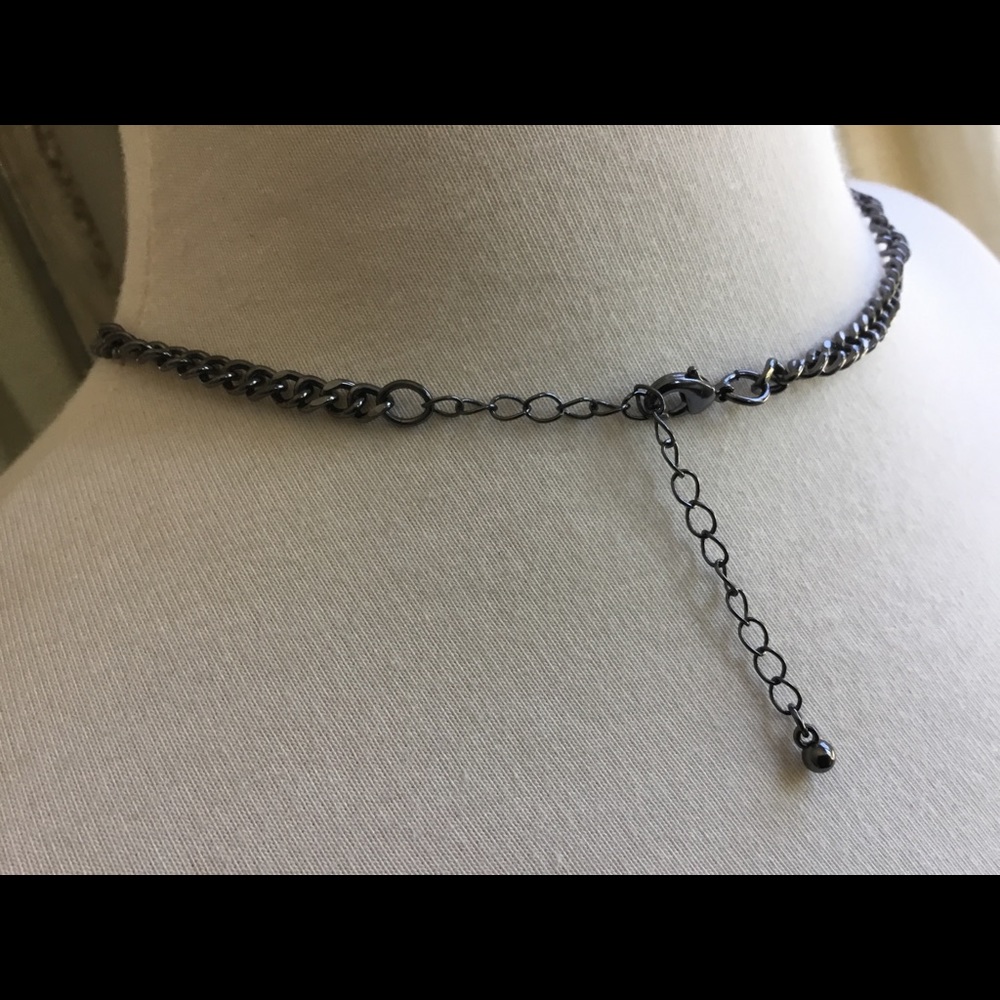 New Rhinestone Statement Necklace - image 6